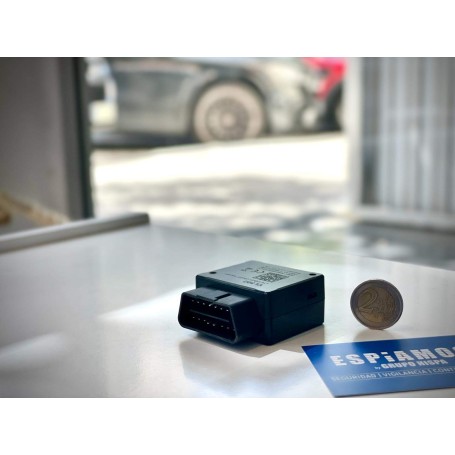 Localizador GPS Coche 4G OBD sin instalación y Plataforma Gratuita 【2025】