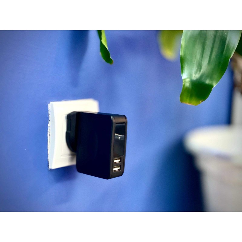 Charger spy 1080p Full HD IR with motion detection Charger spy 1080p Full HD IR with motion detection